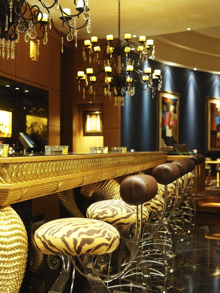 Grand Hyatt 5*